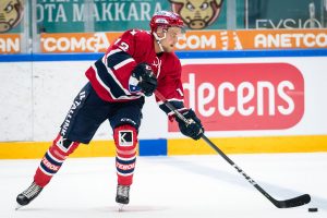 TEGERAN SLÄMY: Ensimmäinen vieras Juhani Tyrväinen