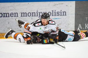 HENKILÖKUVA: Keiteleen Pommikone