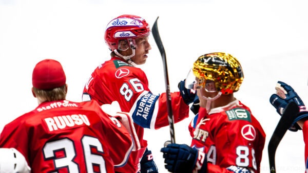 SVEA MATSIRAPORTTI: IFK taisteli kolme pistettä Nordiksella