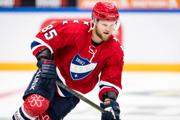 Illalla skulataan himassa – Tsekkaa IFK:n kokoonpano!