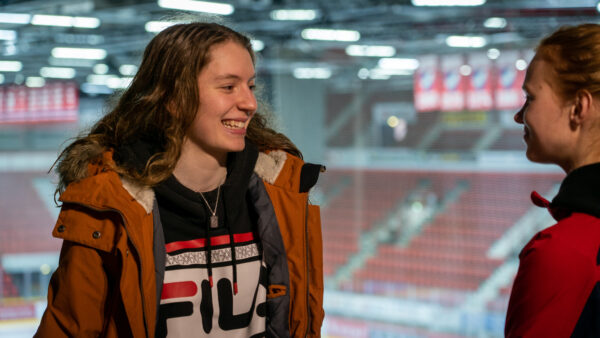 Poikkeuksellinen näyttämö Naisten Liigalle – ”Koko jengi odottaa lauantaita”