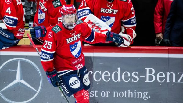 Viikonlopun vierasrundi käynnistyy Porista – Broadhurst pukee kultaisen kypärän