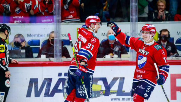 Den här kedjan har stått för 15 poäng på två matcher – Får vi ser mer på fredagen?