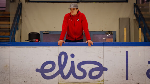 Tarinoita Elisa-areenalta