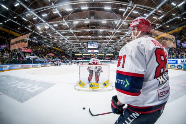 Kyocera uutisminuutti: Loppuviikko vieraissa