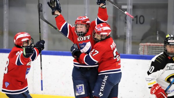 Stadin Gimmat aloittaa finaalisarjan Kiekko-Espoota vastaan sunnuntaina