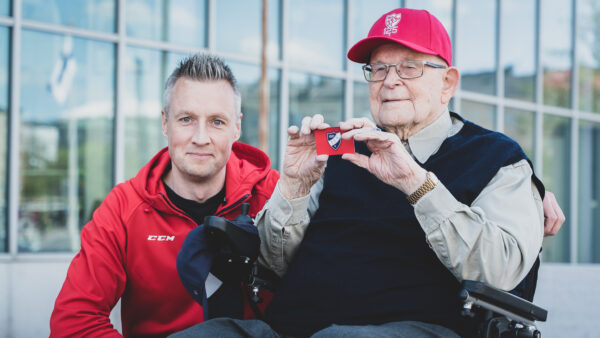 Eero Blåfield on HIFK:n vanhin kausikorttilainen