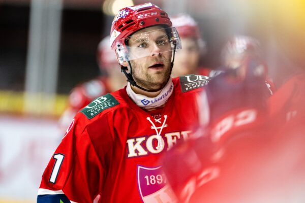 Kolmen matsin viikko – Sport ja TPS vierailevat Stadissa