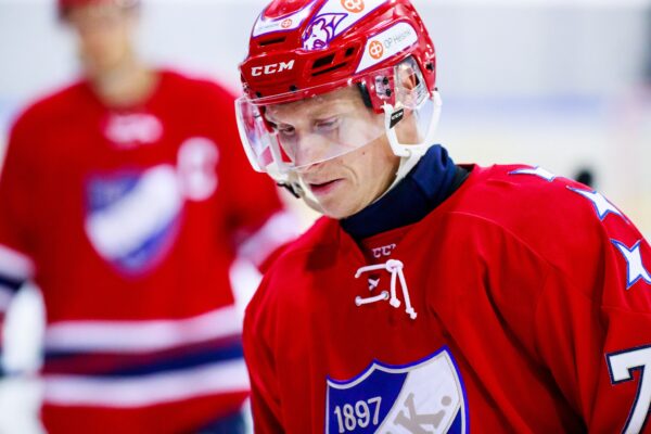 Pelicans etevämpi perjantain kohtaamisessa