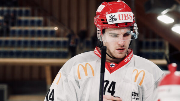 HIFK kohtaa isäntäjoukkue Davosin iltaottelussa – voittaja jatkaa semifinaaleihin