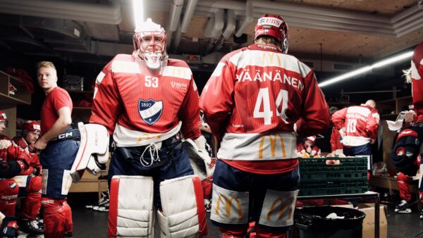 Toinen turnauspäivä – Vastassa kivikova sveitsiläisseura