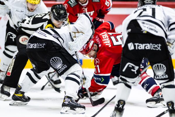 Kyocera uutisminuutti: Loppuunmyyty perjantai Stadissa