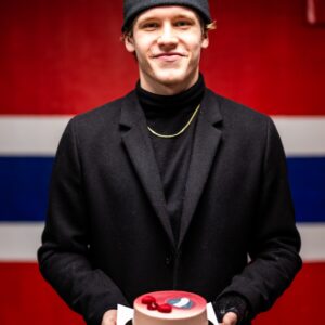 HIFK | ÄITIENPÄIVÄKAKKU