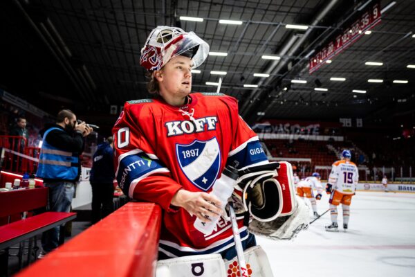 Roope Taposen arki rullaa Santahaminassa