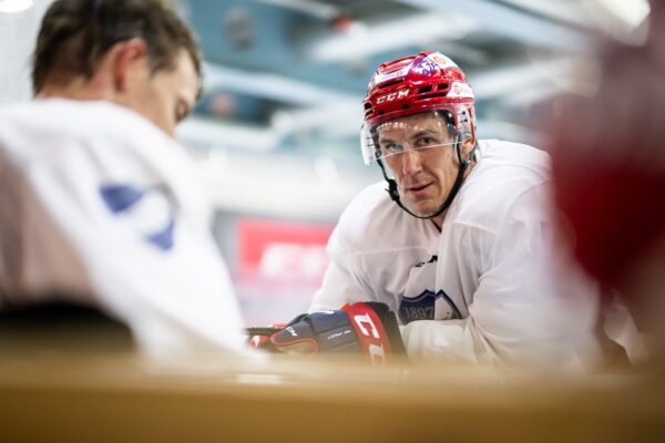 Joukkue kokoontui Nordiksella – katso kuvat ensimmäisestä treenipäivästä