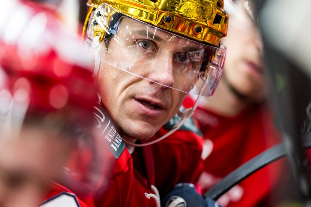 Voittavaa kokoonpanoa ei muuteta – HIFK matkustaa Kouvolaan