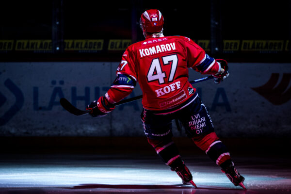 Wallpaper Wednesday – Päivitä puhelimesi taustakuva kevään teemalla