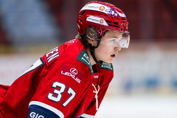 Vanhanen, Somervuori ja Sippola alle 18-vuotiaiden kisajoukkueeseen