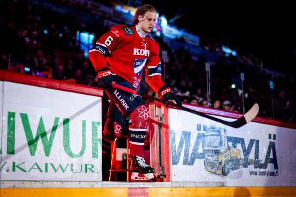 Sund ja Vesalainen maajoukkueen mukaan