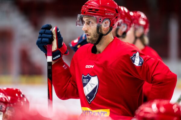 Petteri Lindbohm syyskauden sivussa