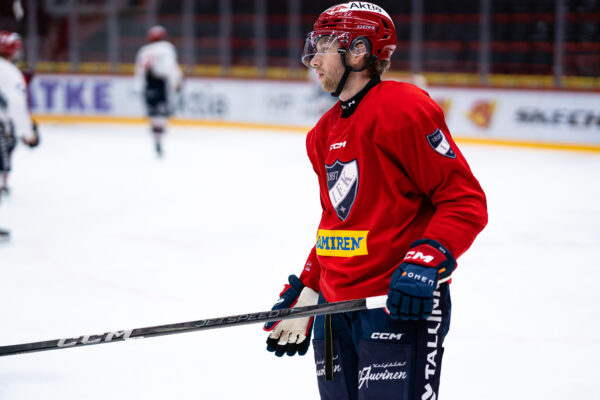 Tristan Ashbrook debytoi Nordiksella